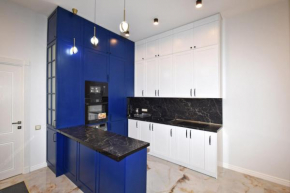 2 bedroom,1 living room apt with big balcony, Amiryan street, center, P11-2